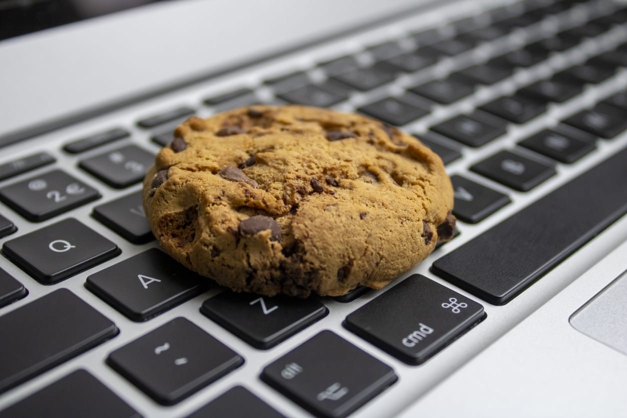 A supercookie’s impact on browsing and its prevention